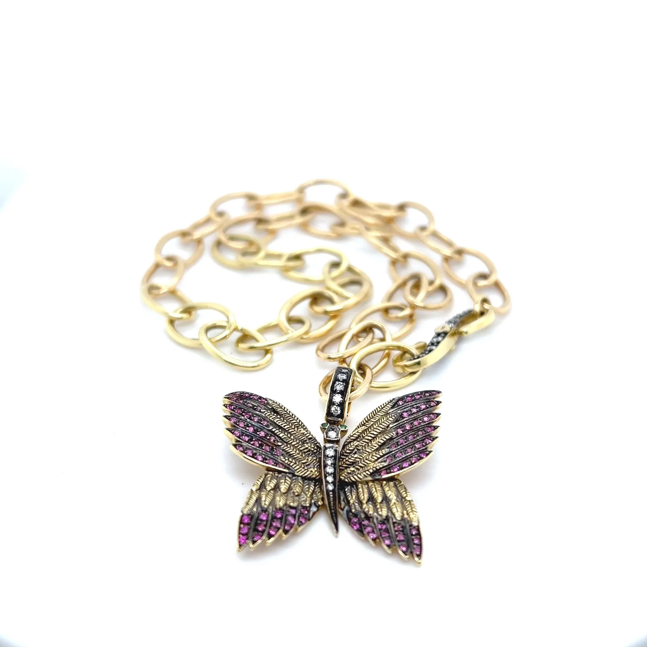 18kt Green Gold Butterfly Charm 2