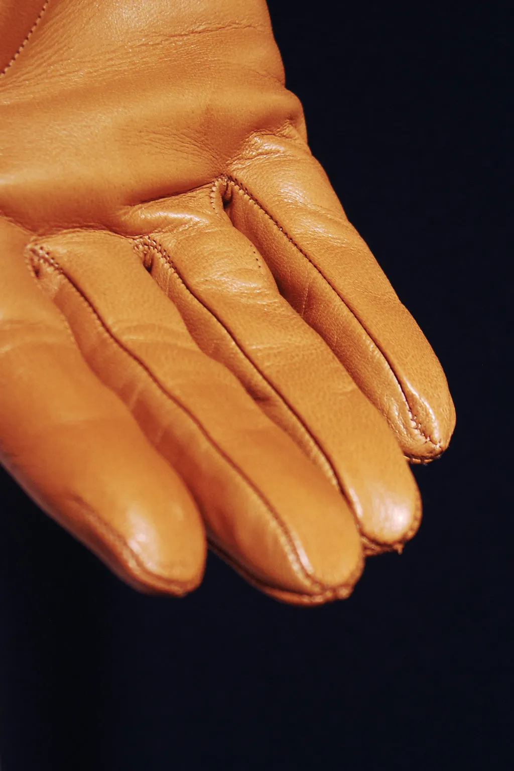 Classic glacé leather gloves