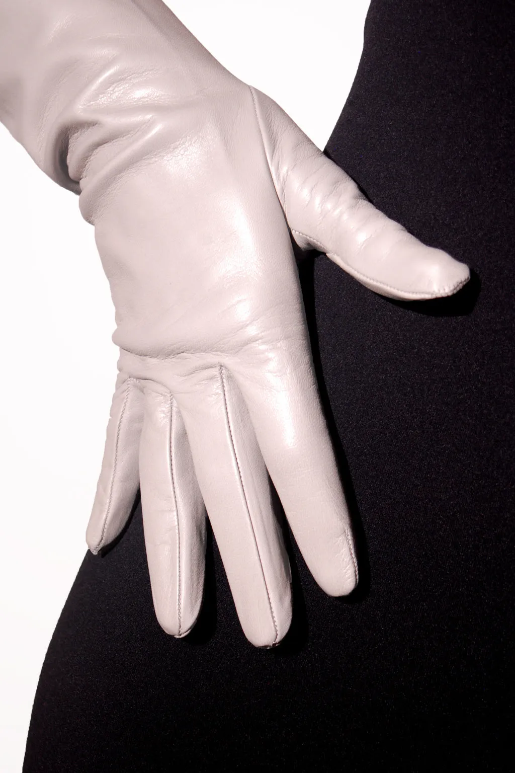 Classic glacé leather gloves