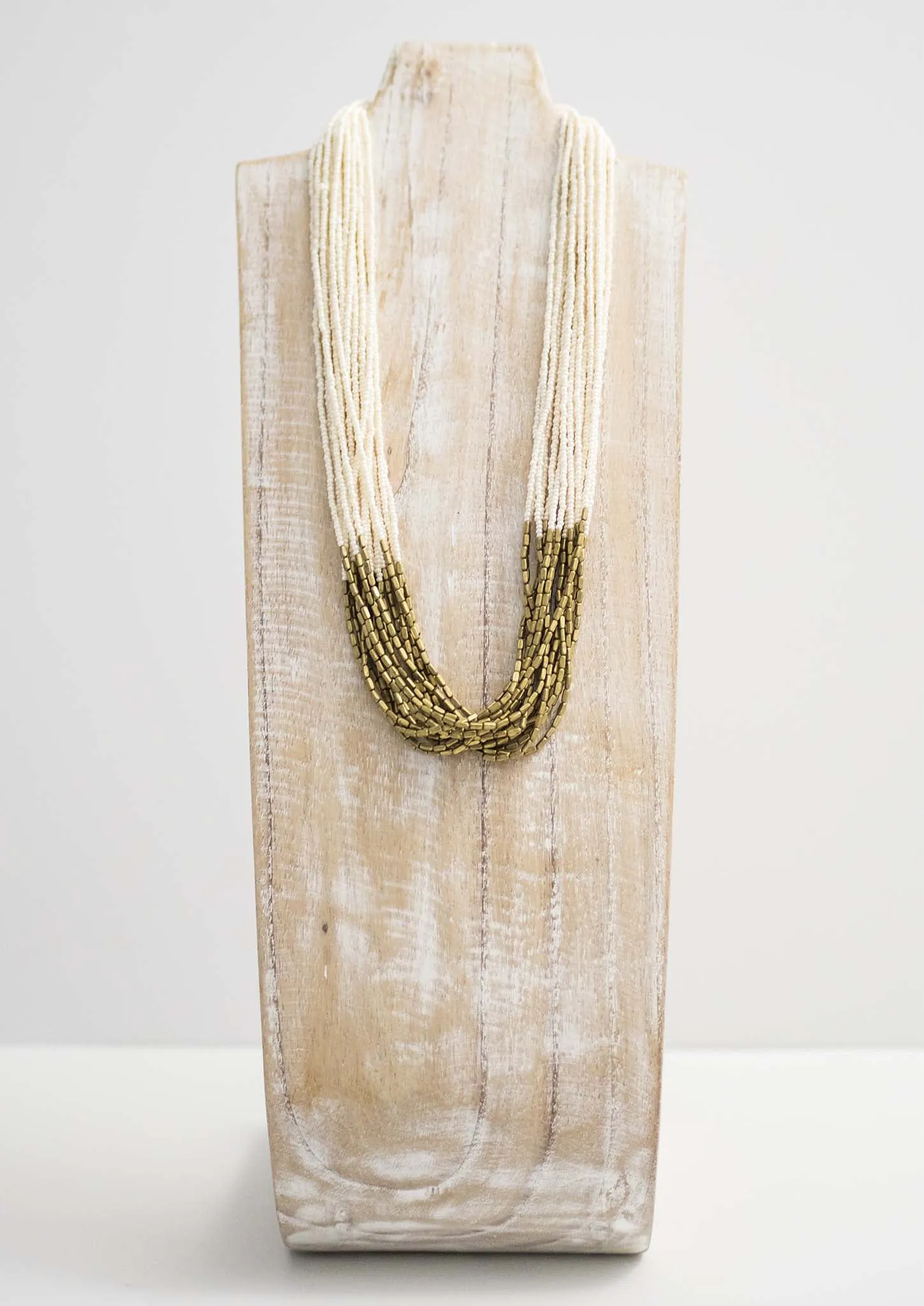 <br>Hema Necklace<br> Cream