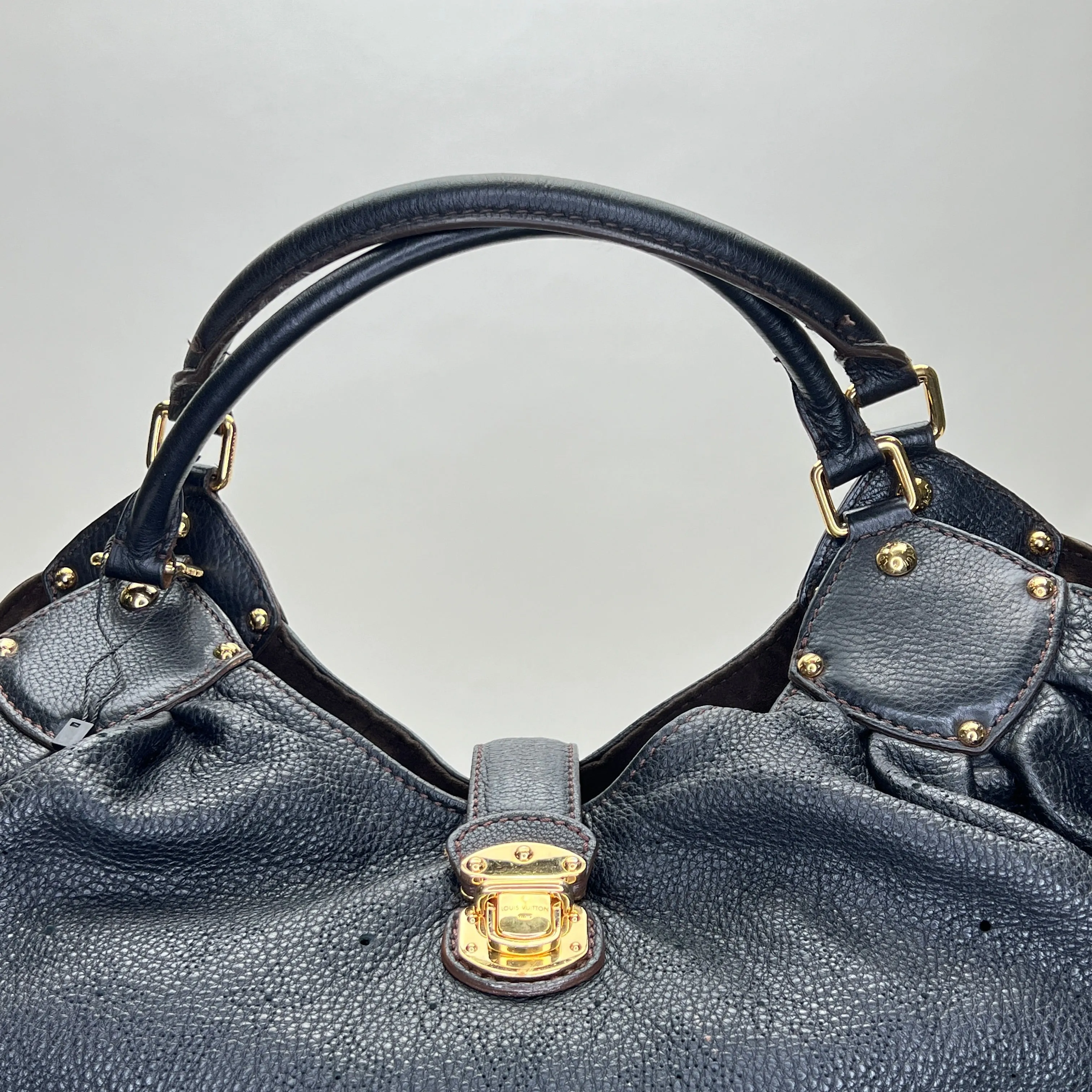 Mahina Hobo XL Black Shoulder Bag in Calfskin, Gold hardware