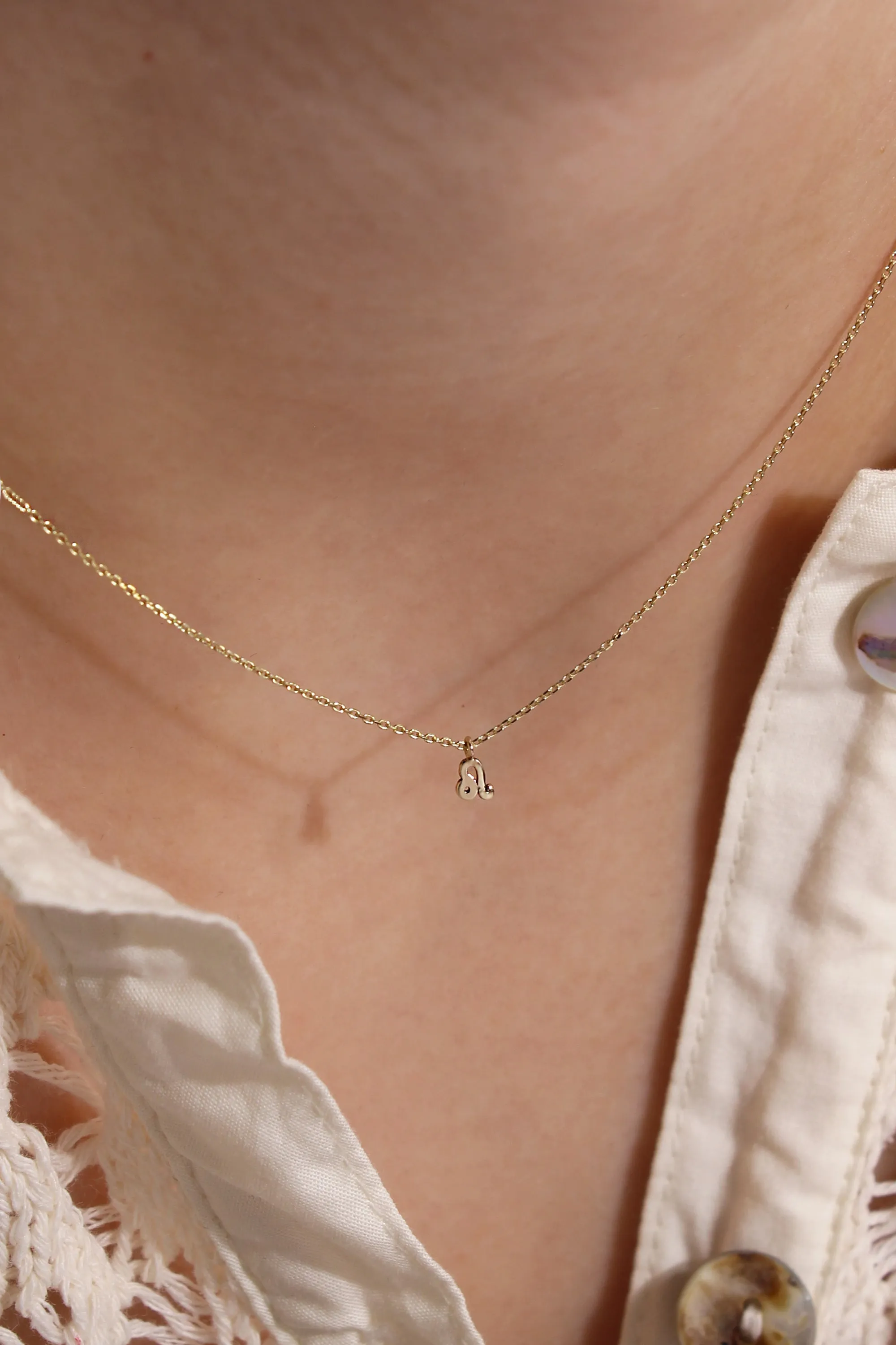 PETITE LEO ZODIAC NECKLACE